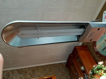 Светильник настольный