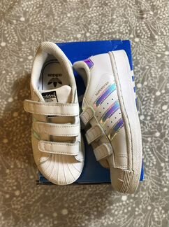 Кроссовки adidas