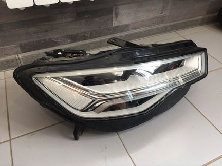 Фара правая Audi A6 4G 2.0 cypa 2016