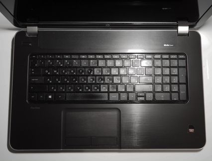 Ноутбук HP pavilion 17-e017sr