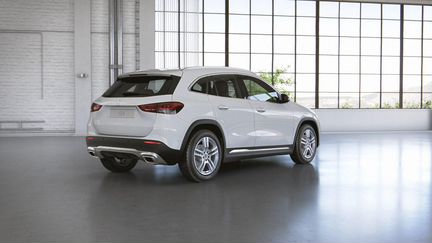 Mercedes-Benz GLA-класс 1.3 AMT, 2020