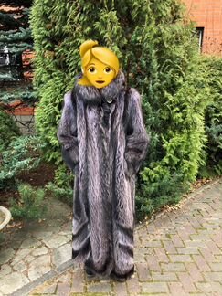 Шуба из енота