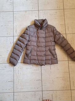Пуховик Moncler