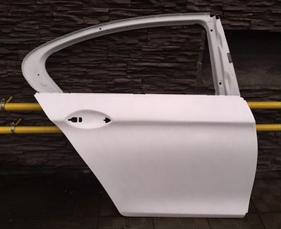 BMW 5 F 10 / F 11 Дверь задняя правая 7206114