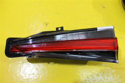 Фонарь внутренний задний правый Lexus Nx 1