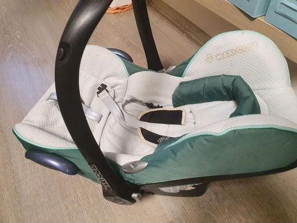 Автокресло Maxi Cosi Cabriofix 0+