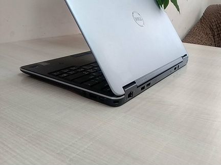 Dell E7240 i7 2.1/8/ssd256