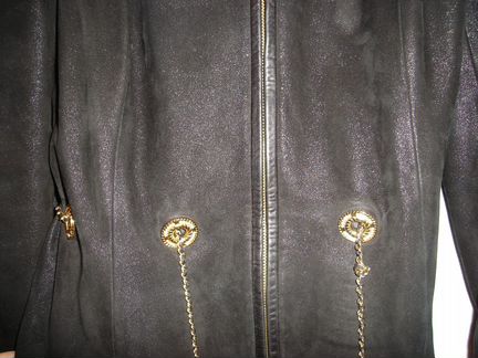 Замшевая куртка