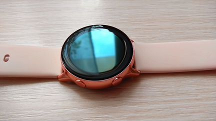Часы Samsung Galaxy Watch Active