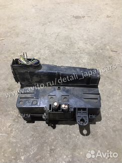 Блок предохранителей Acura MDX YD1 2005г. под капо