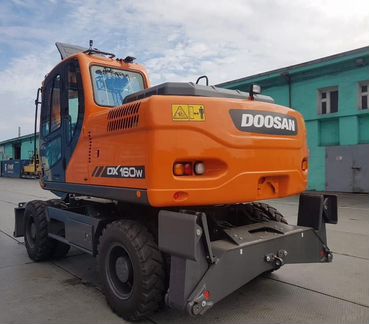 Колёсный экскаватор DOOSAN DX160W