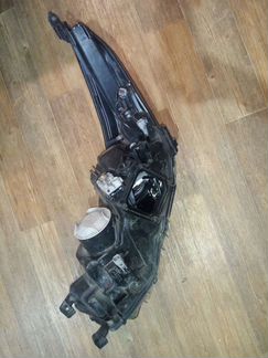 Фара правая Toyota Highlander 3 (U50) ксенон