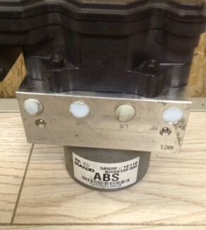 Блок ABS Kia RIO 2 2005-2011