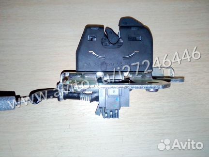 Замок спинки дивана Мерседес 204 A 2049200372