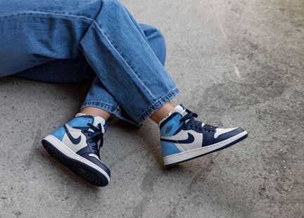 Кроссовки nike jordan женские