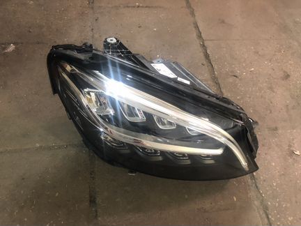 Mercedes C 205 фара