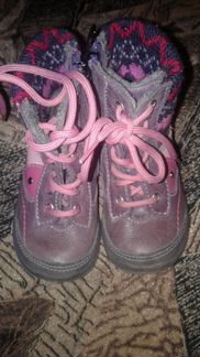 Продаю сапожки котофей на байке 21 размер