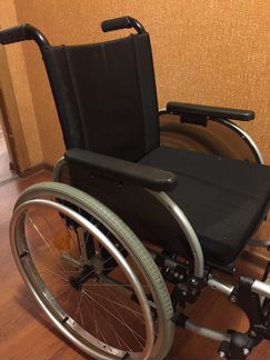 Коляска инвалидная