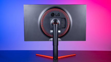 Монитор LG 32GK650F 31.5