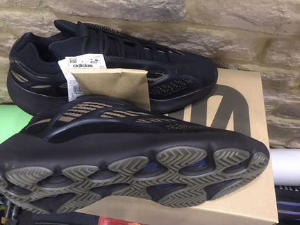 Adidas yeezy 700 v3 clay brown