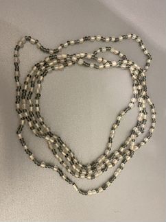 Бусы из матового стекла