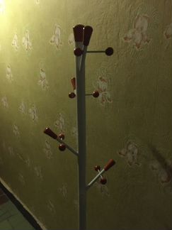 Вешалка напольная