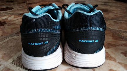 Кроссовки asics 40 разм. (стелька 25,5 см)