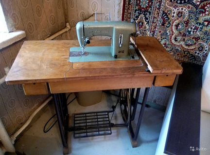 Швейная машина Lucznik KL.90 Random