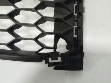 Решетка в бампер передняя нижняя Volkswagen Polo 5