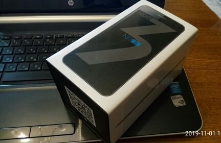 Смартфон NEO-N003 MTK6589T 2/32GB 5' Full HD