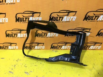 Кронштейн фары левый Mercedes Cl C215