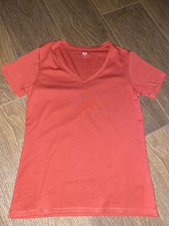 Футболка Uniqlo