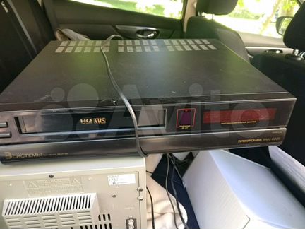 Видеомагнитофон