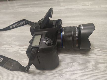 Зеркальный фотоаппарат SAMSUNG GX20 + 18-55 +64Gb