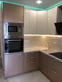 Кухня с итальянскими фасадами угловая новая