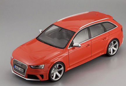 Gt spirit Audi RS4 1 18