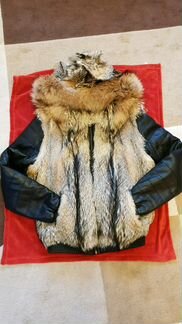 Куртка жилетка