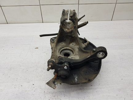 Кулак передний правый Vw Passat B6 BKP 2006