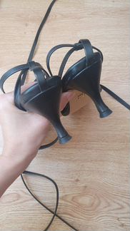 Босоножки Zara
