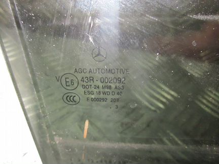 Стекло задней правой двери Мерседес Бенц GLK X204