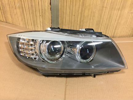 Фара правая BMW E90 бмв е90 в идеальном состоянии