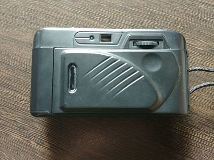Плёночный фотоаппарат. Konica