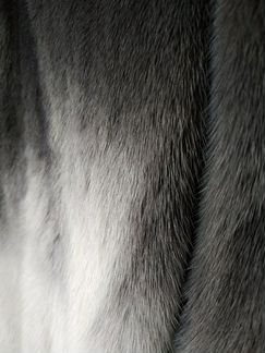 Красивая шуба 46-48 норковая в отличном состоянии