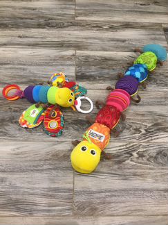 Развивающие игрушки. Гусеница и пчелка Lamaze
