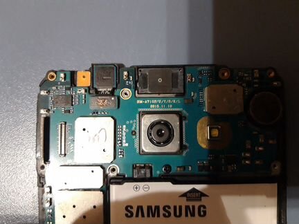 Телефон Samsung А710