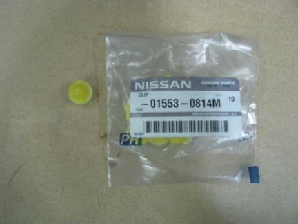 Клипса (передняя панель) cabstar 01553-0814M