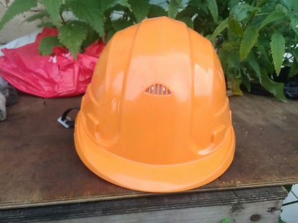 Строительные каски