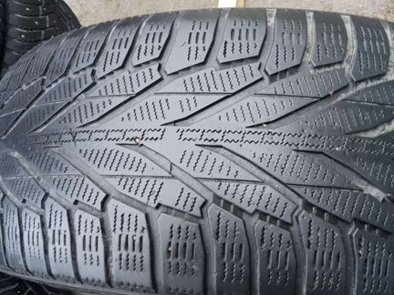 225 60 17 Nokian hakkapeliitta r2 suv