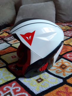 Горнолыжный шлем Dainese