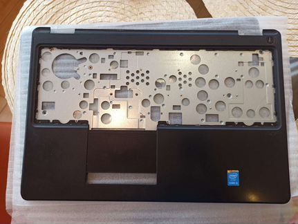 Топкейс корпус верхняя крышка Dell E5550